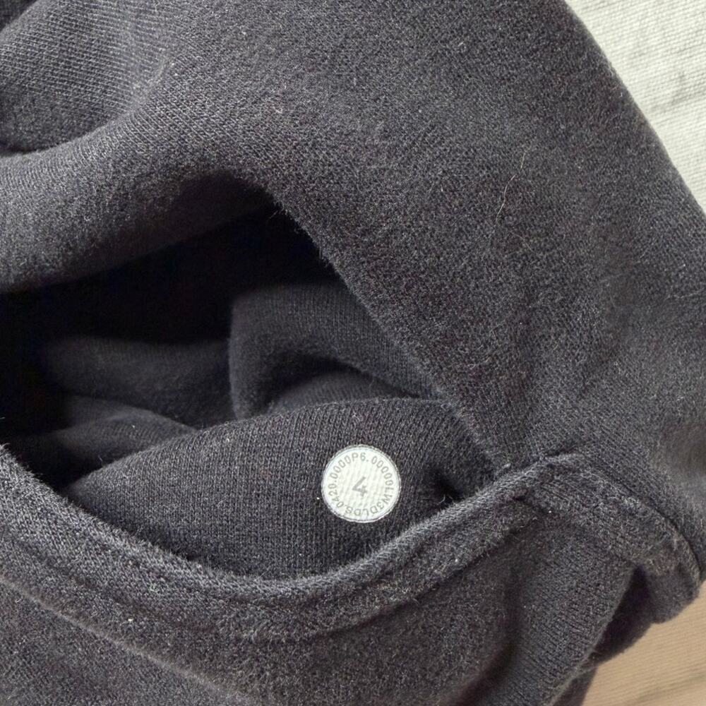 Lululemon All Yours Hoodie Black Sz 4 Women's Athleisure Comfy Stretch - Picture 5 of 5